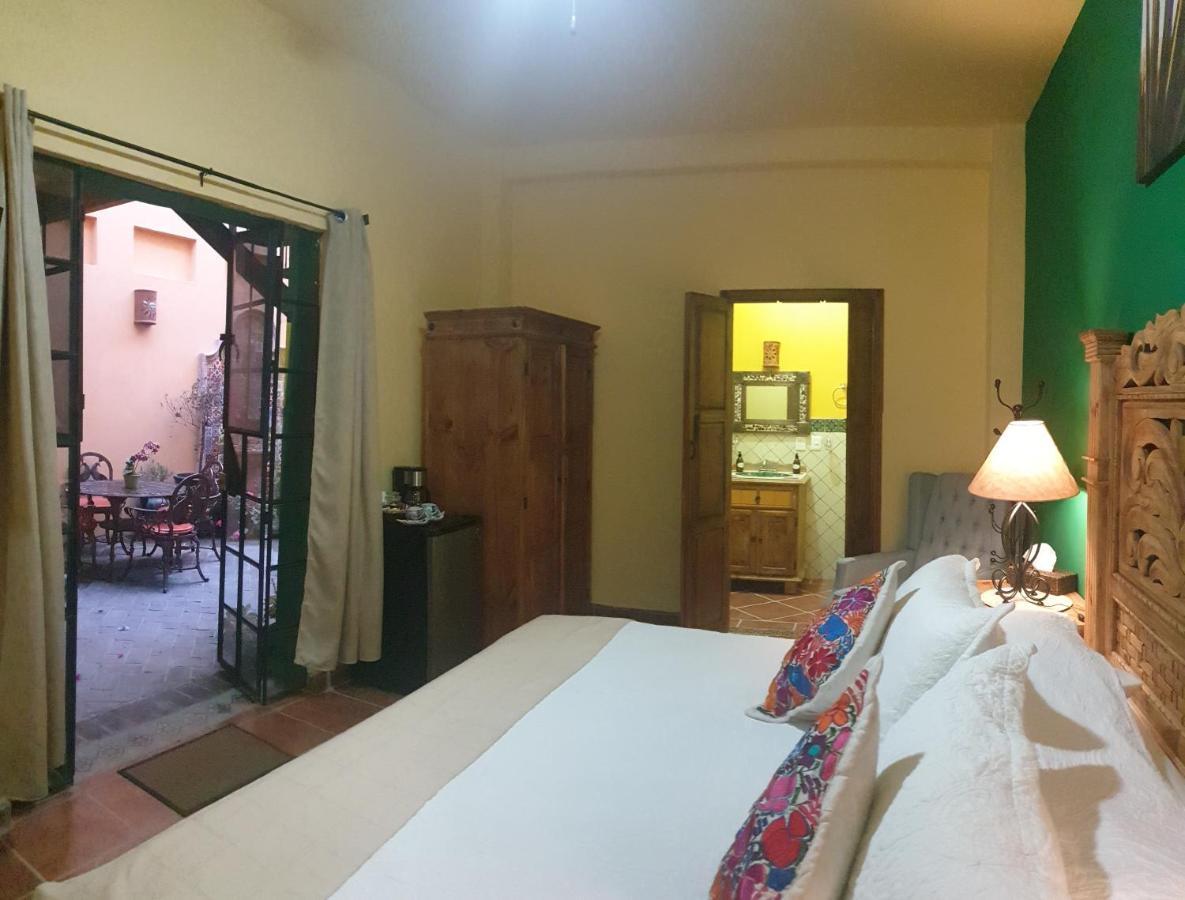 Hotel La Casona Chapala Exteriér fotografie